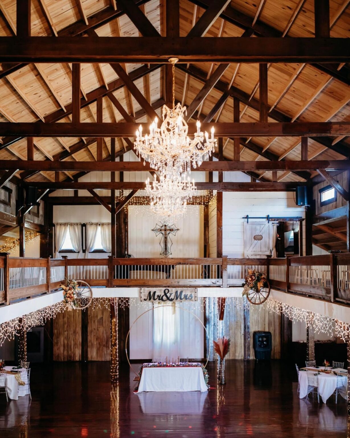 Venue Enchanted Valley Farm in Siloam Springs, AR